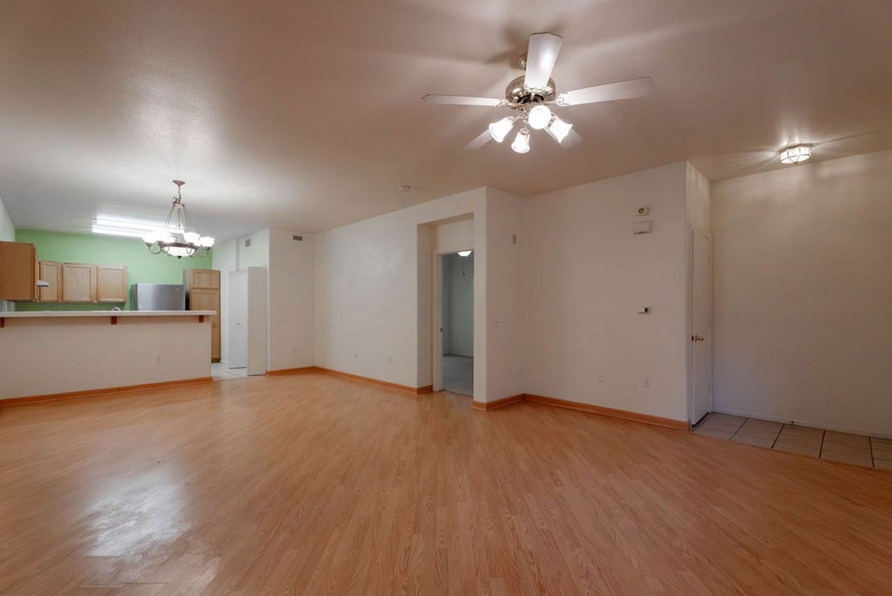 2153 Jasper Bluff St #103 - Photo 2 of 32