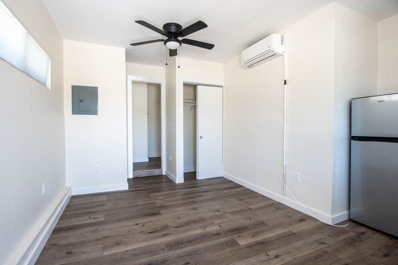 8824 8824 Calliandra Rd-ADU #ADU - Photo 2 of 7