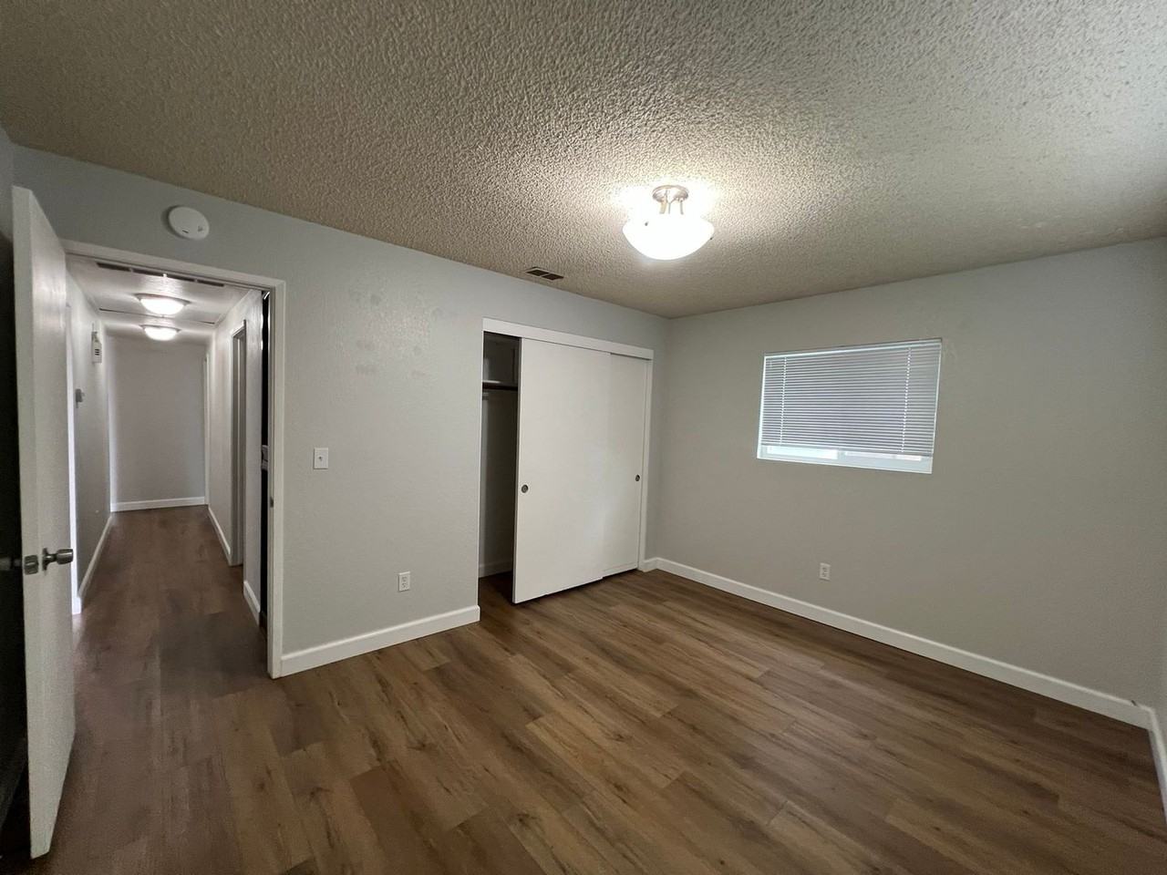 470 Java St - Photo 6 of 18
