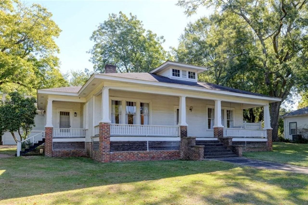 Bully Belle Properties - Photo 2 of 40