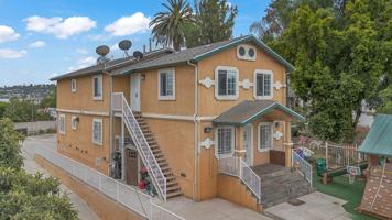 featured image of 1672 N Soto St