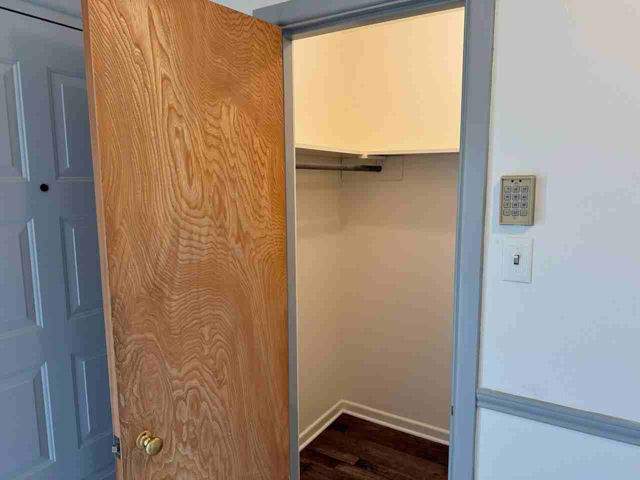 4115 Rivercrest Dr - Photo 2 of 41