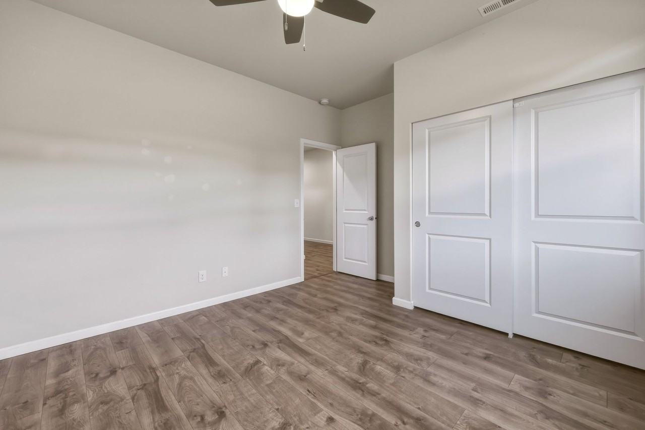 7003 Alta Vista Dr Se - Photo 5 of 45