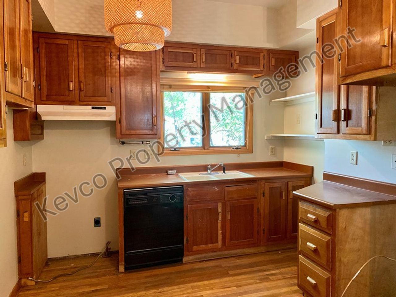 805 Laporte Ave - Photo 5 of 28