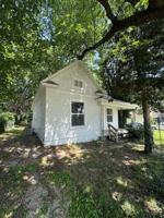 featured image of 934 N National Ave