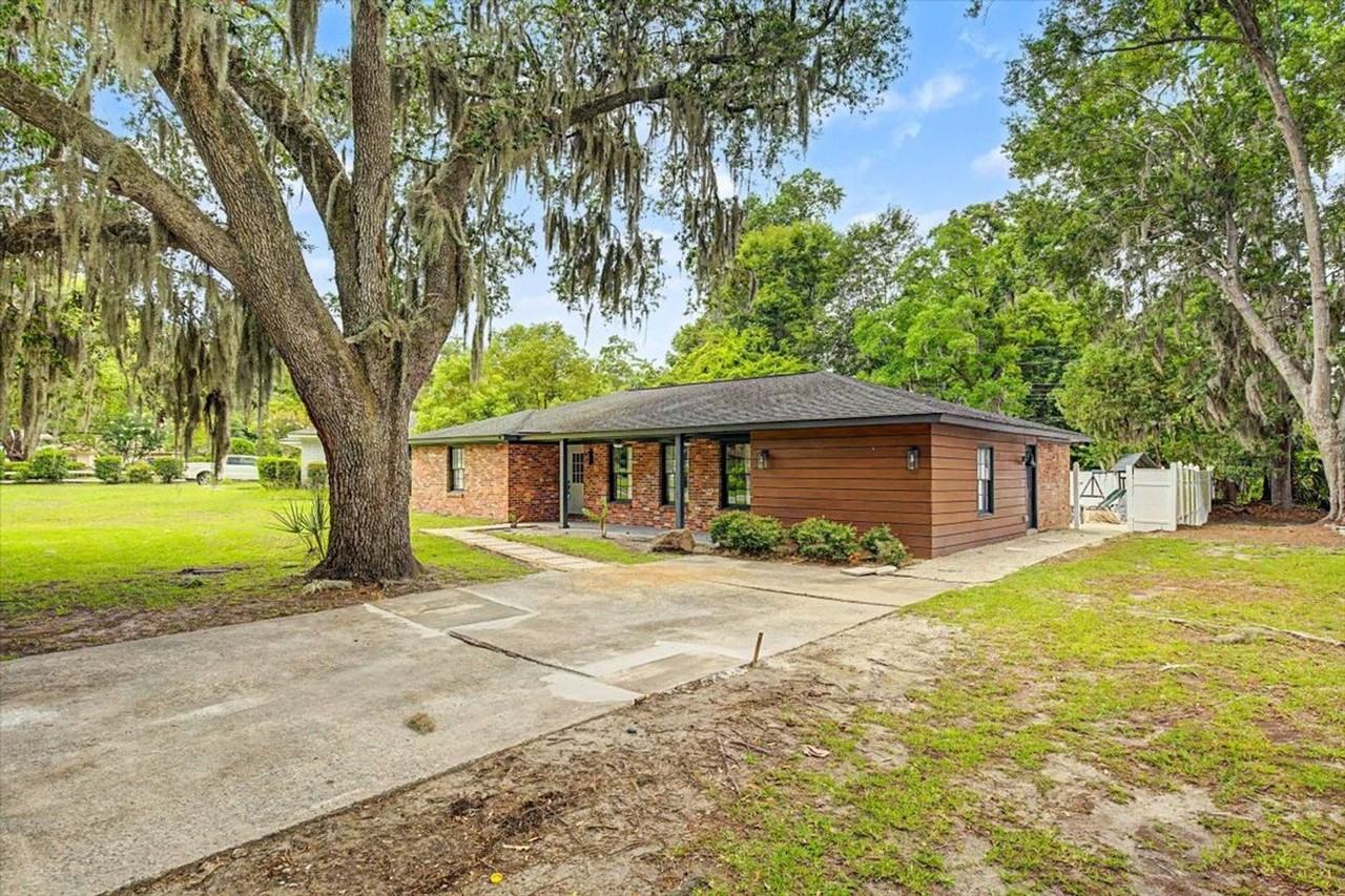 1332 Grace Dr - Photo 2 of 34