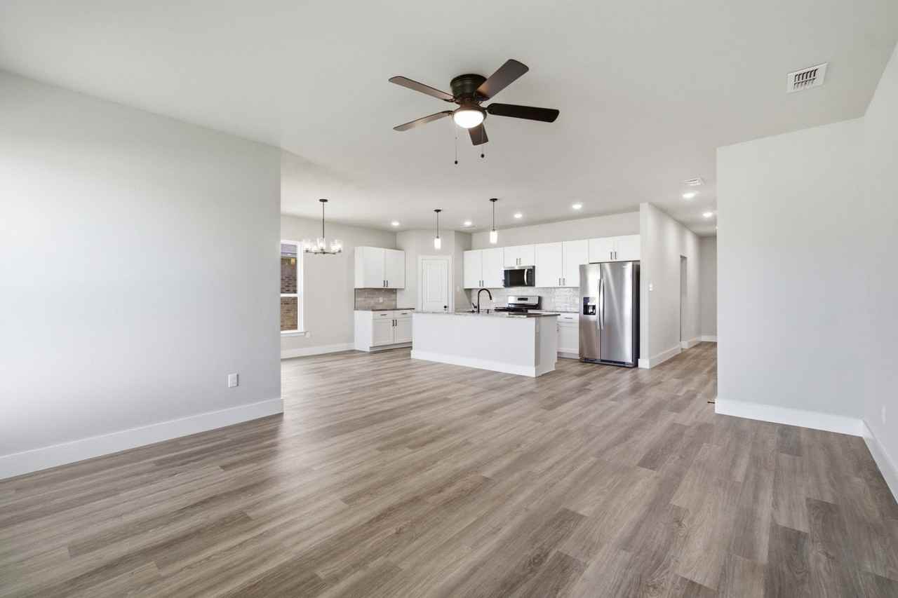 4126 Ranger Rd - Photo 2 of 15