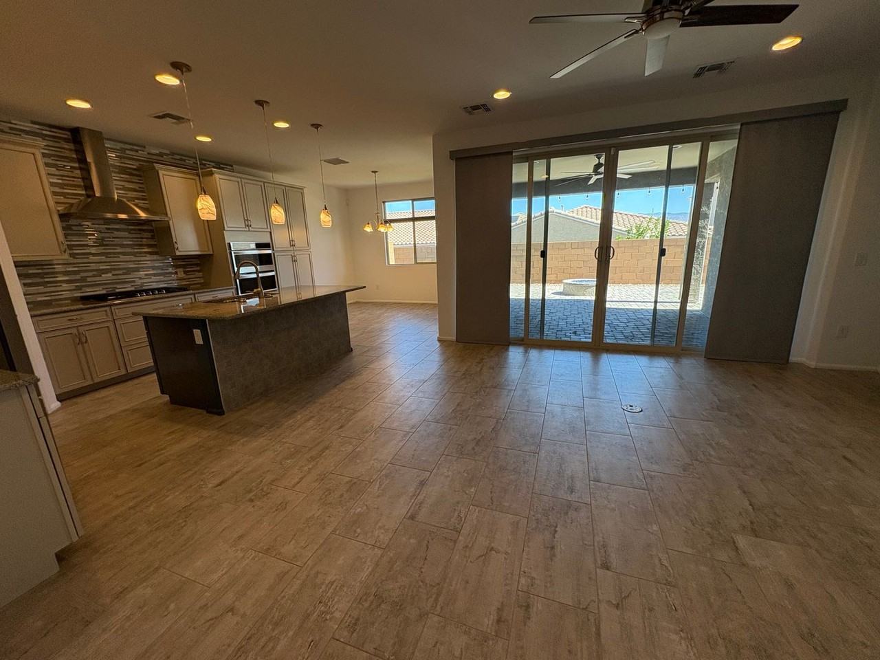10237 E Iron Horse Trl - Photo 3 of 28