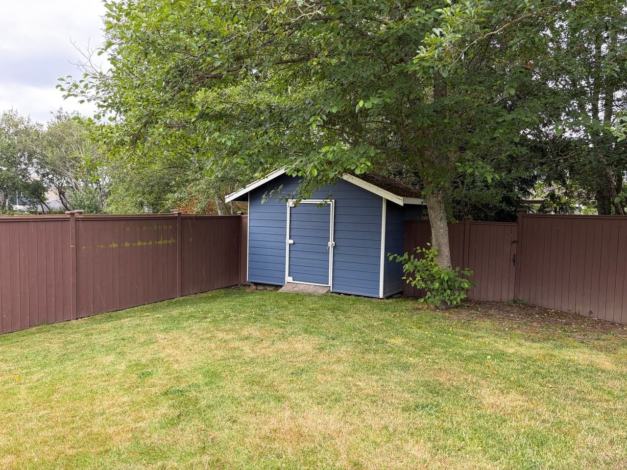 1807 Copper Pond Pl - Photo 4 of 4