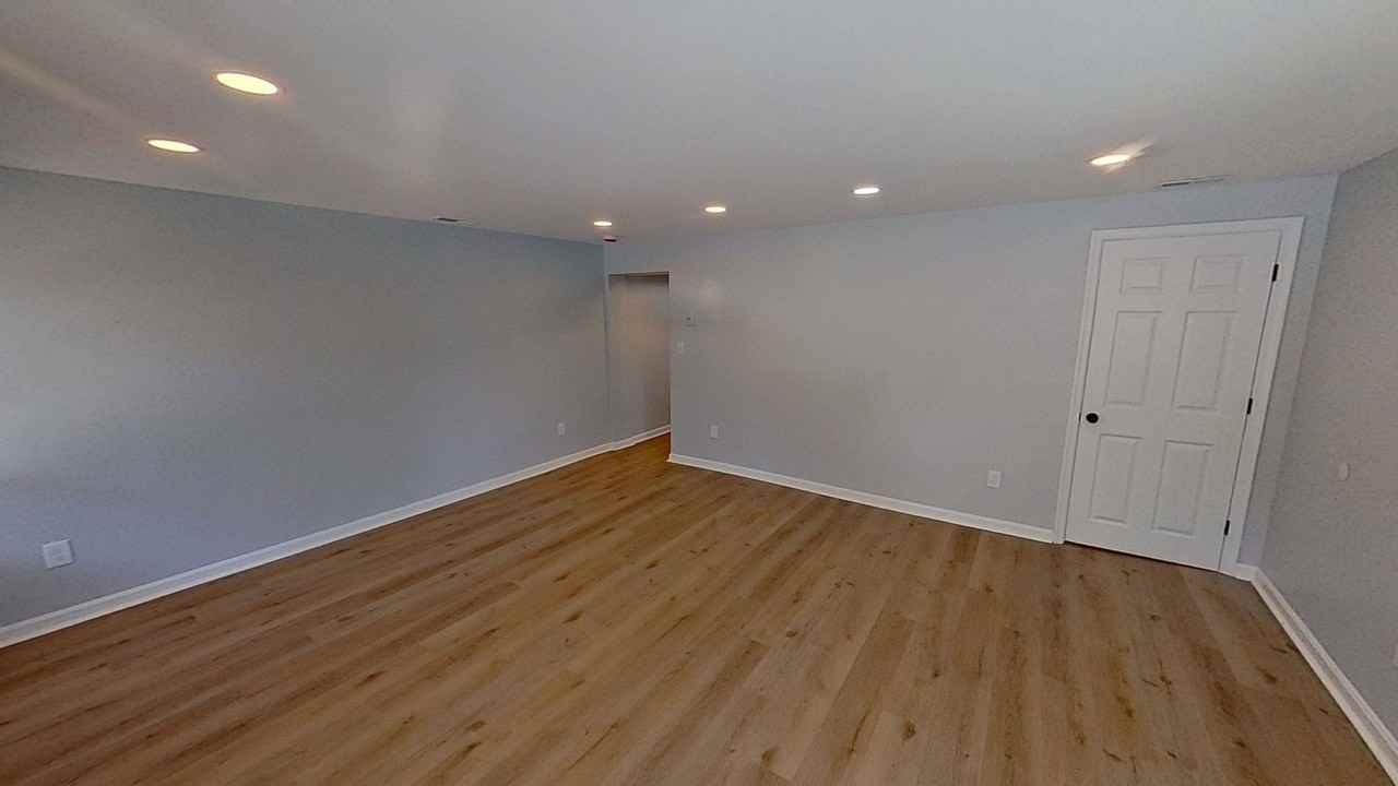 5 E Pennsylvania Ave - Photo 2 of 10