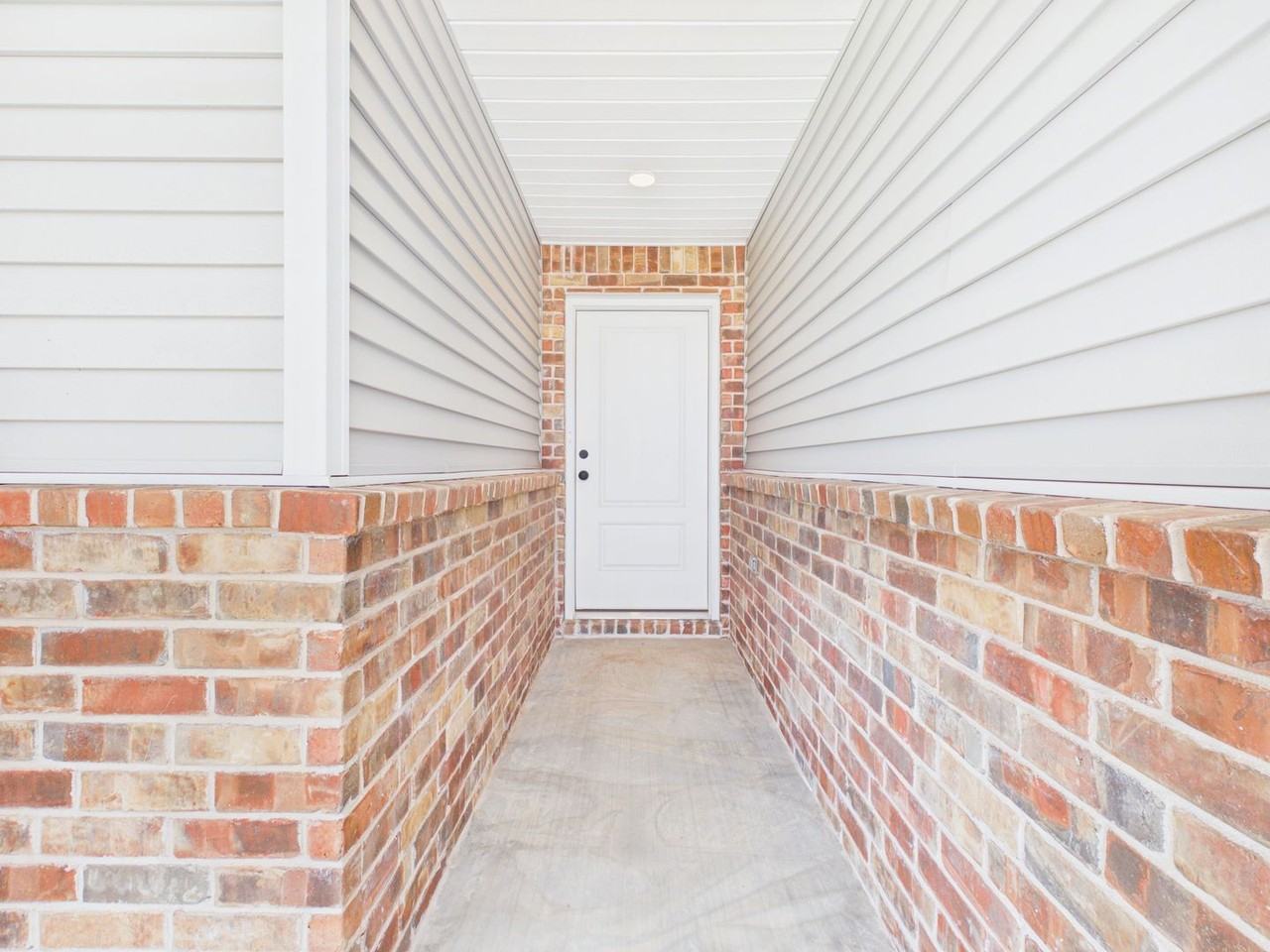 2757 Paisley Rd - Photo 3 of 36