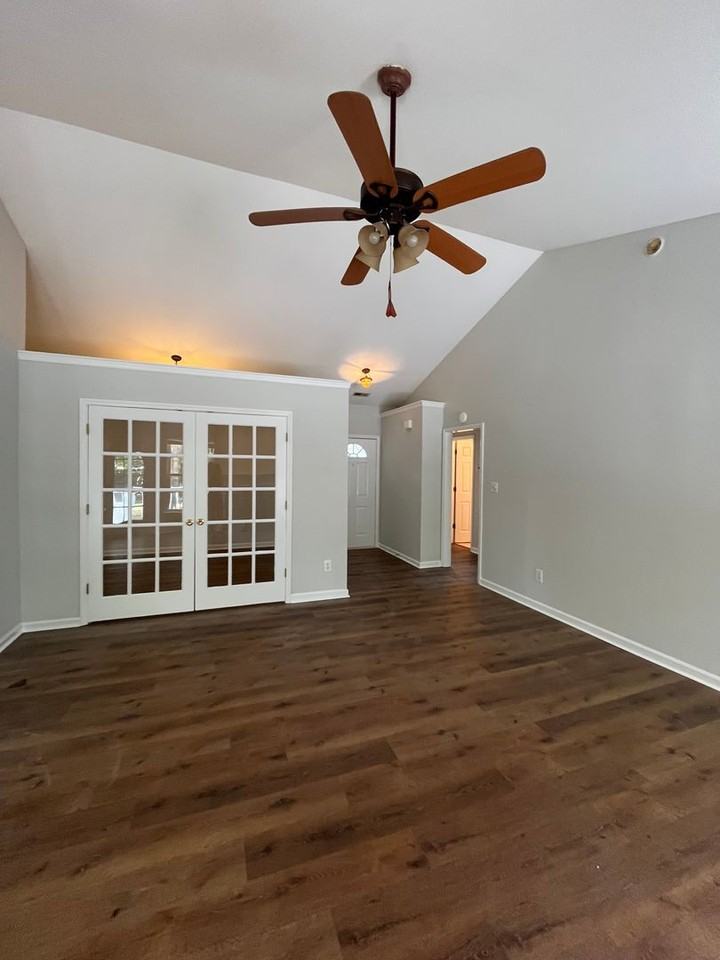 4121 Kettering Pl - Photo 7 of 45