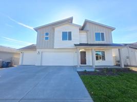 featured image of 15276 Fuchsia Ave