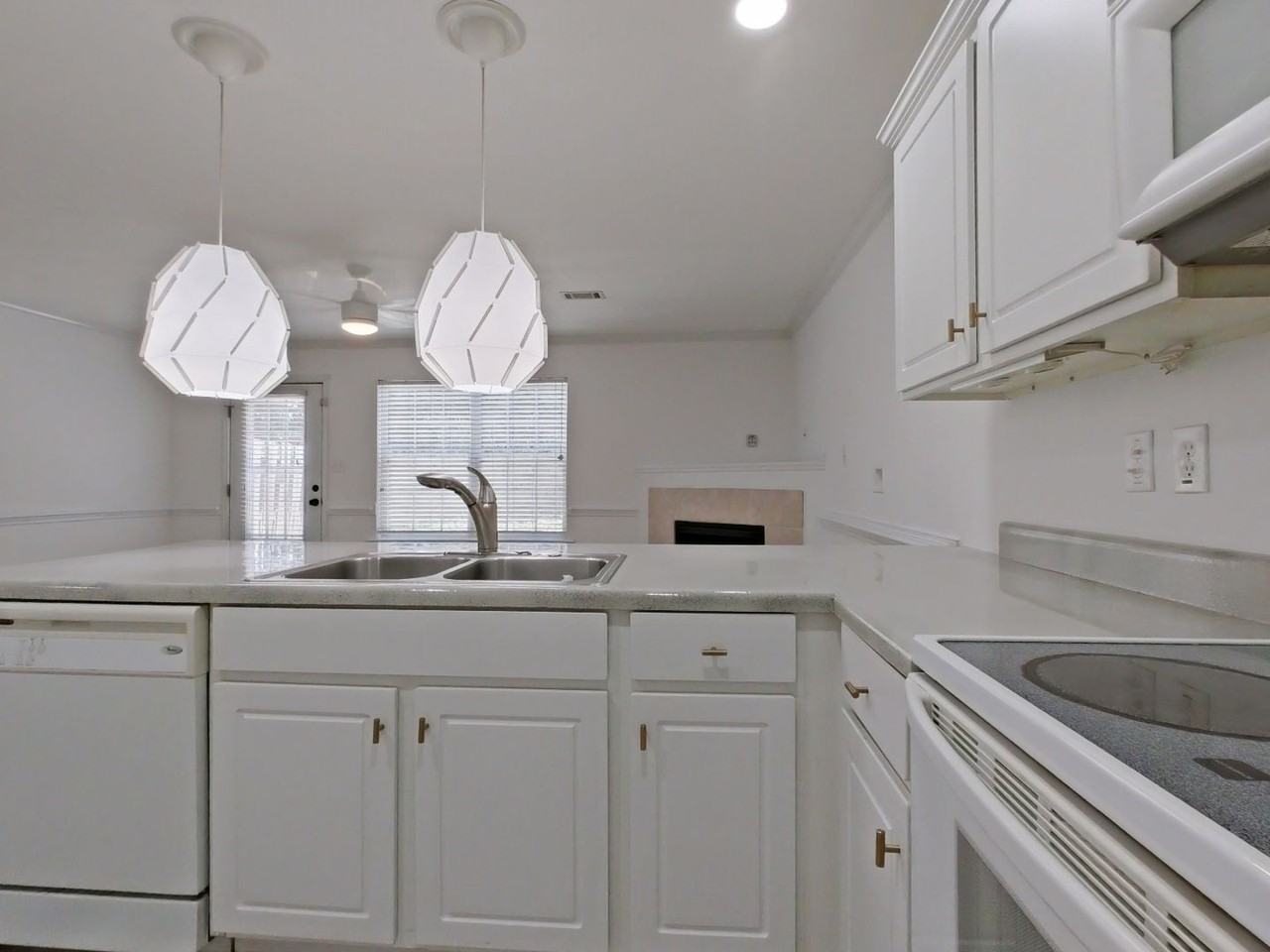 2022 Reserve Ln - Photo 6 of 20
