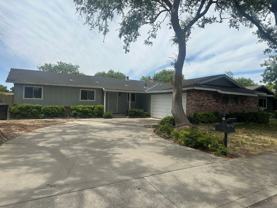 1229 Eastridge Dr - Photo 1 of 1