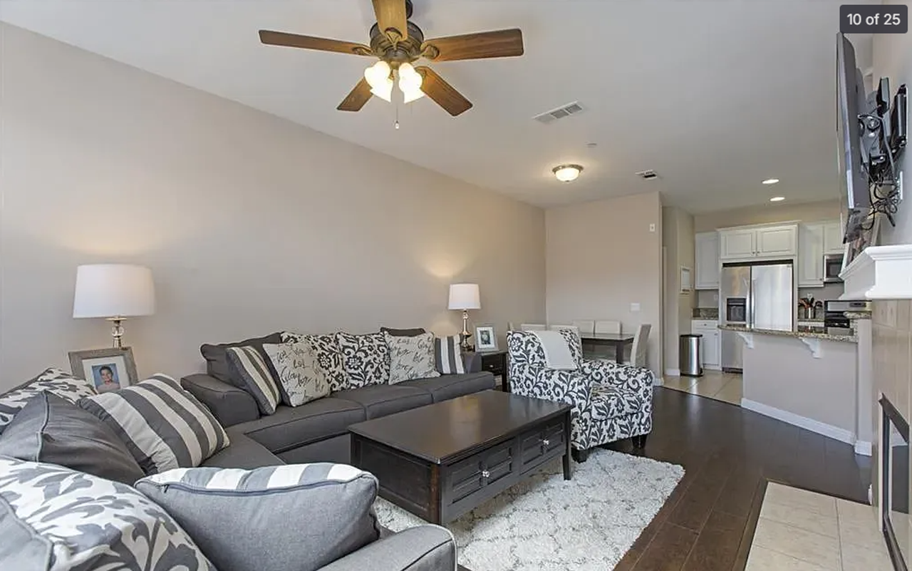 1831 Crimson Ct #8 - Photo 6 of 17