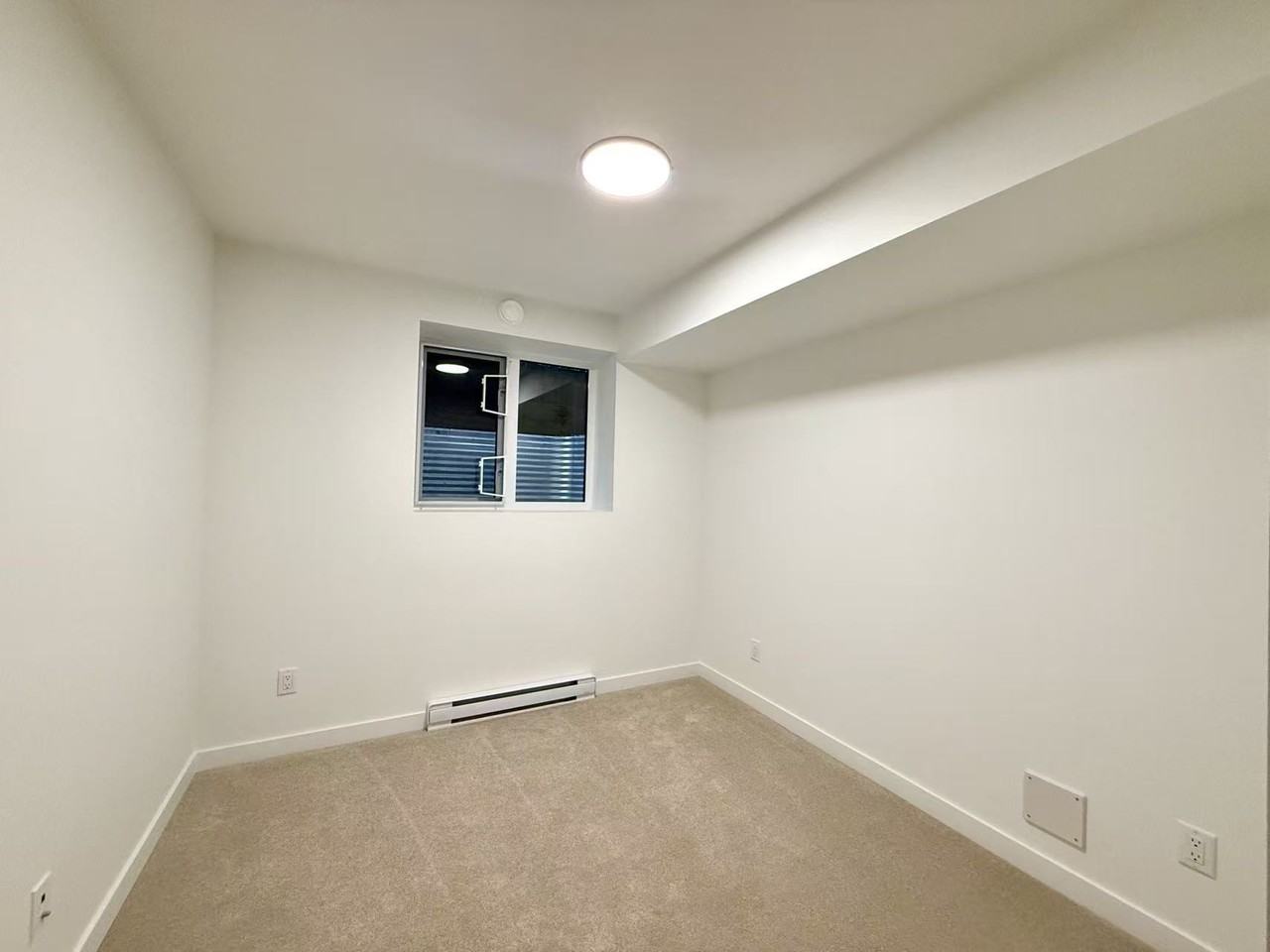 20324 77A Avenue - Photo 6 of 9