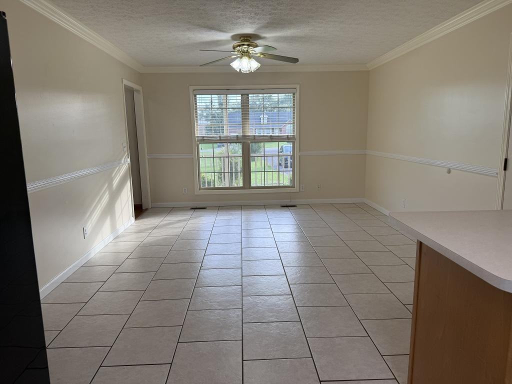 225 Schlaefer Way - Photo 7 of 12
