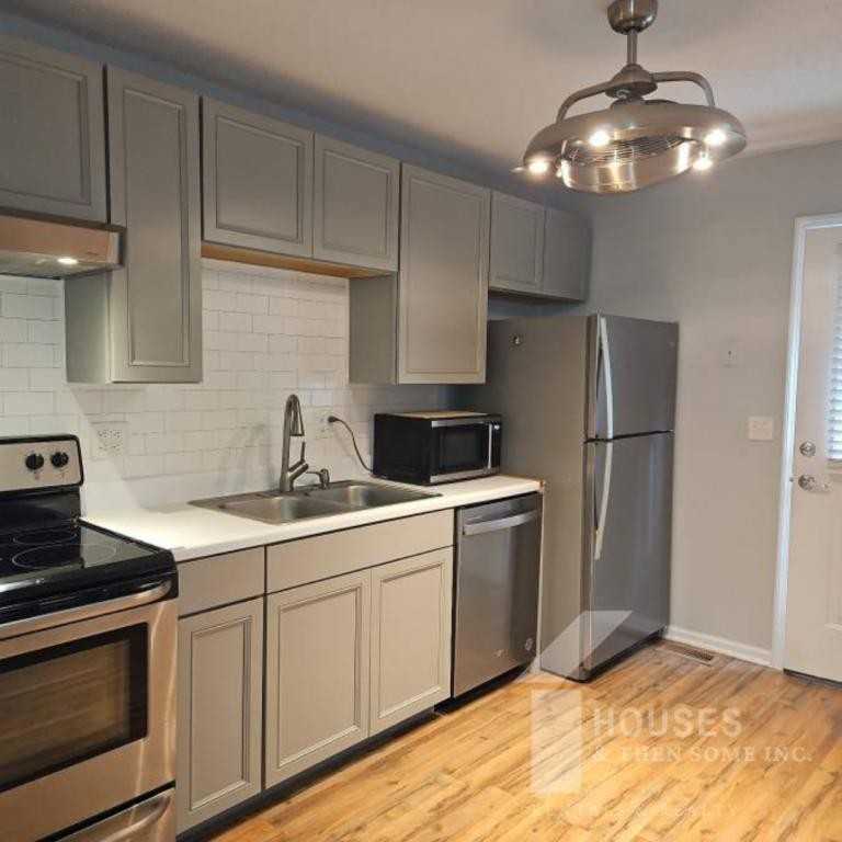 553 Memorial Drive Ext - Photo 4 of 19