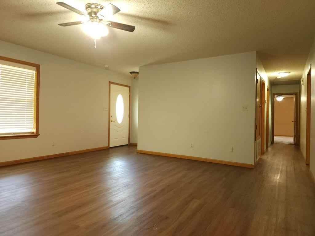 3111 W Perry Rd - Photo 5 of 21