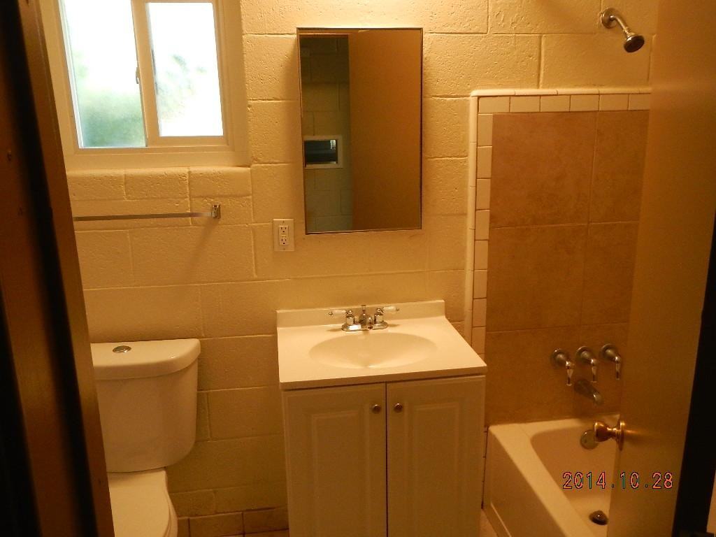 13928 Grangeville Blvd - Photo 5 of 10
