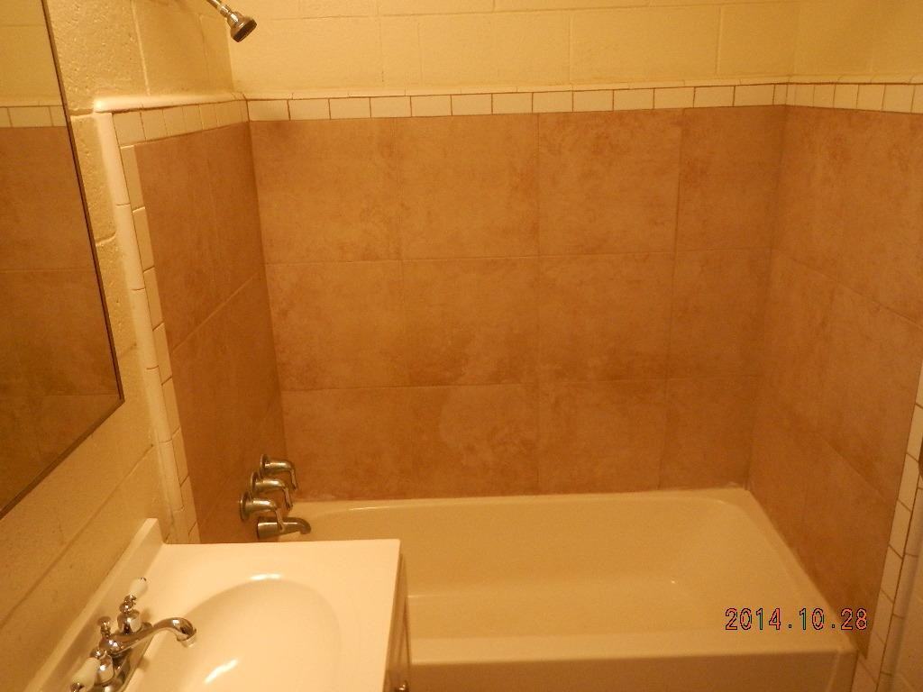 13928 Grangeville Blvd - Photo 6 of 10