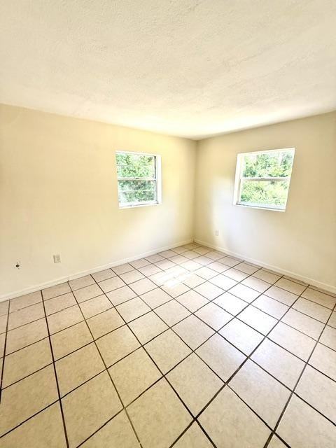 2245 Crubo Ave - Photo 2 of 8