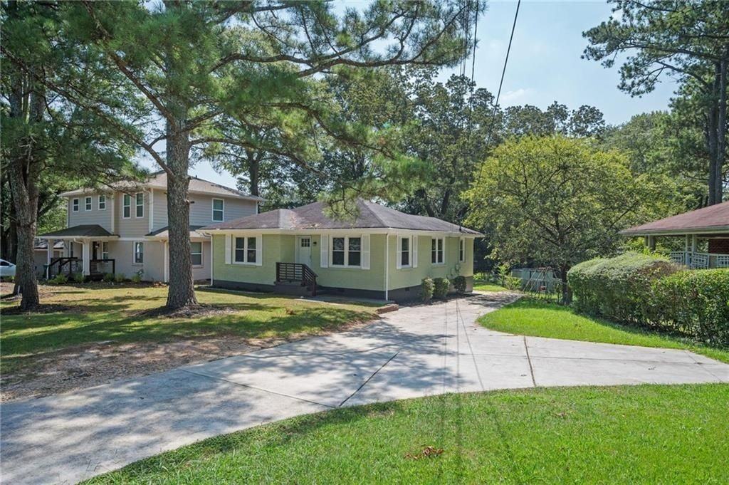 2823 Mcafee Rd - Photo 2 of 28