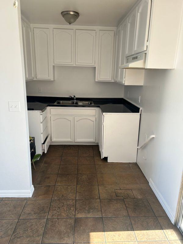 7303 Exeter St ##212 - Photo 2 of 10