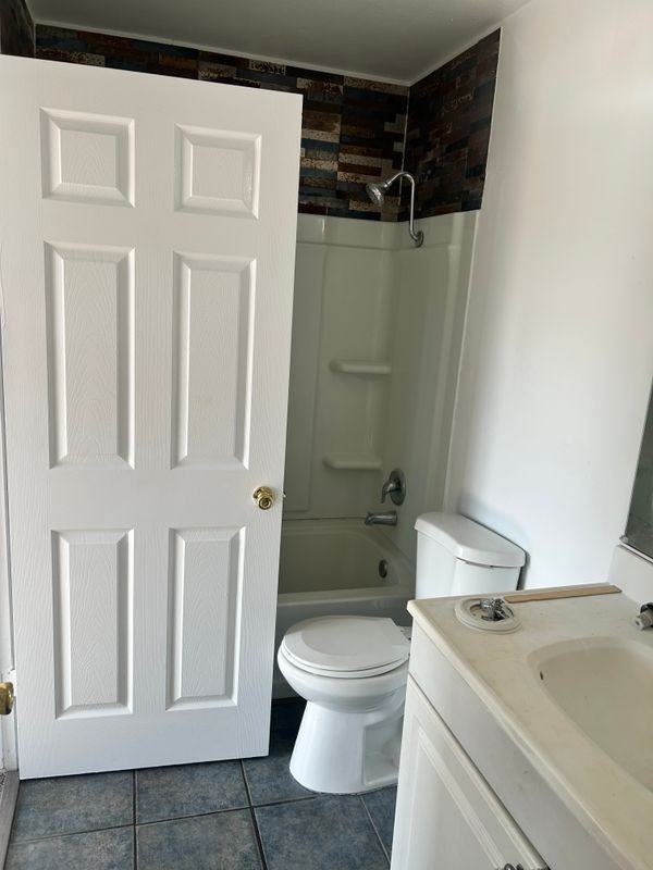 7303 Exeter St ##212 - Photo 5 of 10