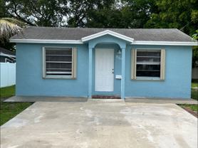 860 Ne 35th St - Photo 1 of 1