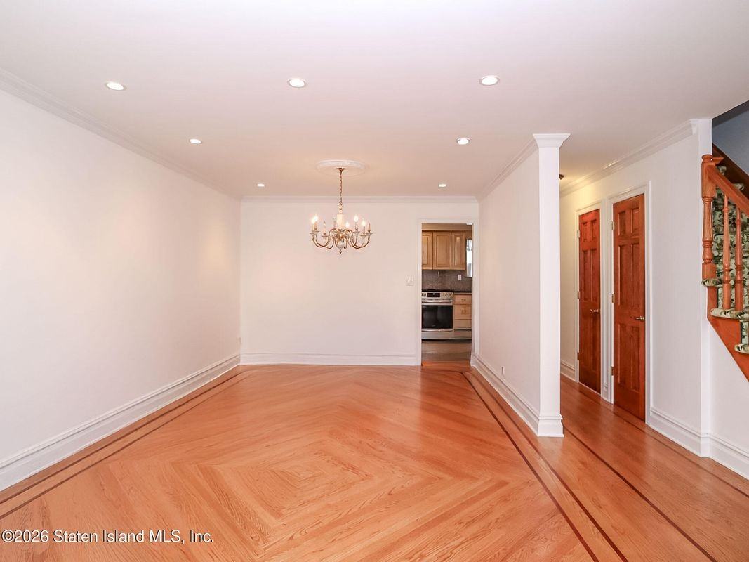 64 Claradon Ln - Photo 5 of 18