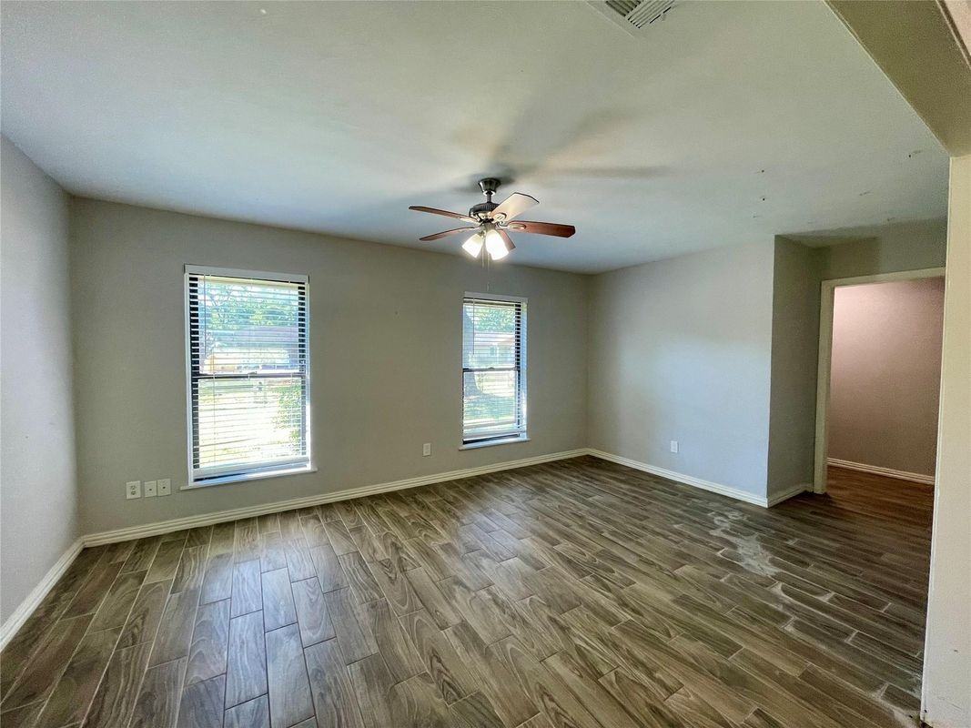 300 Hargett St - Photo 2 of 3