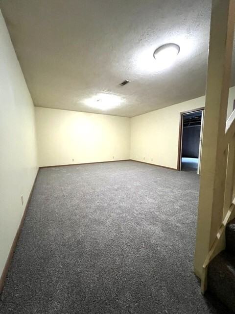 142 E Lincoln Hwy #3 - Photo 5 of 18