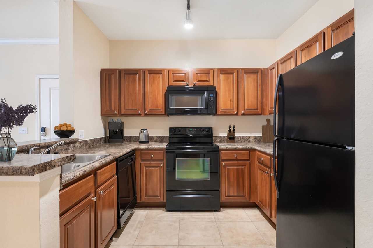 Estates at Heathbrook - Photo 6 of 25