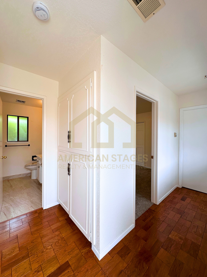 632 University Dr #ADU - Photo 5 of 12