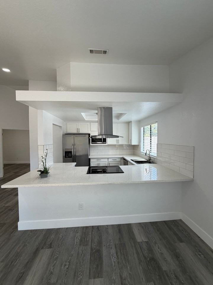 Parkview Living, LLC - Photo 2 of 21