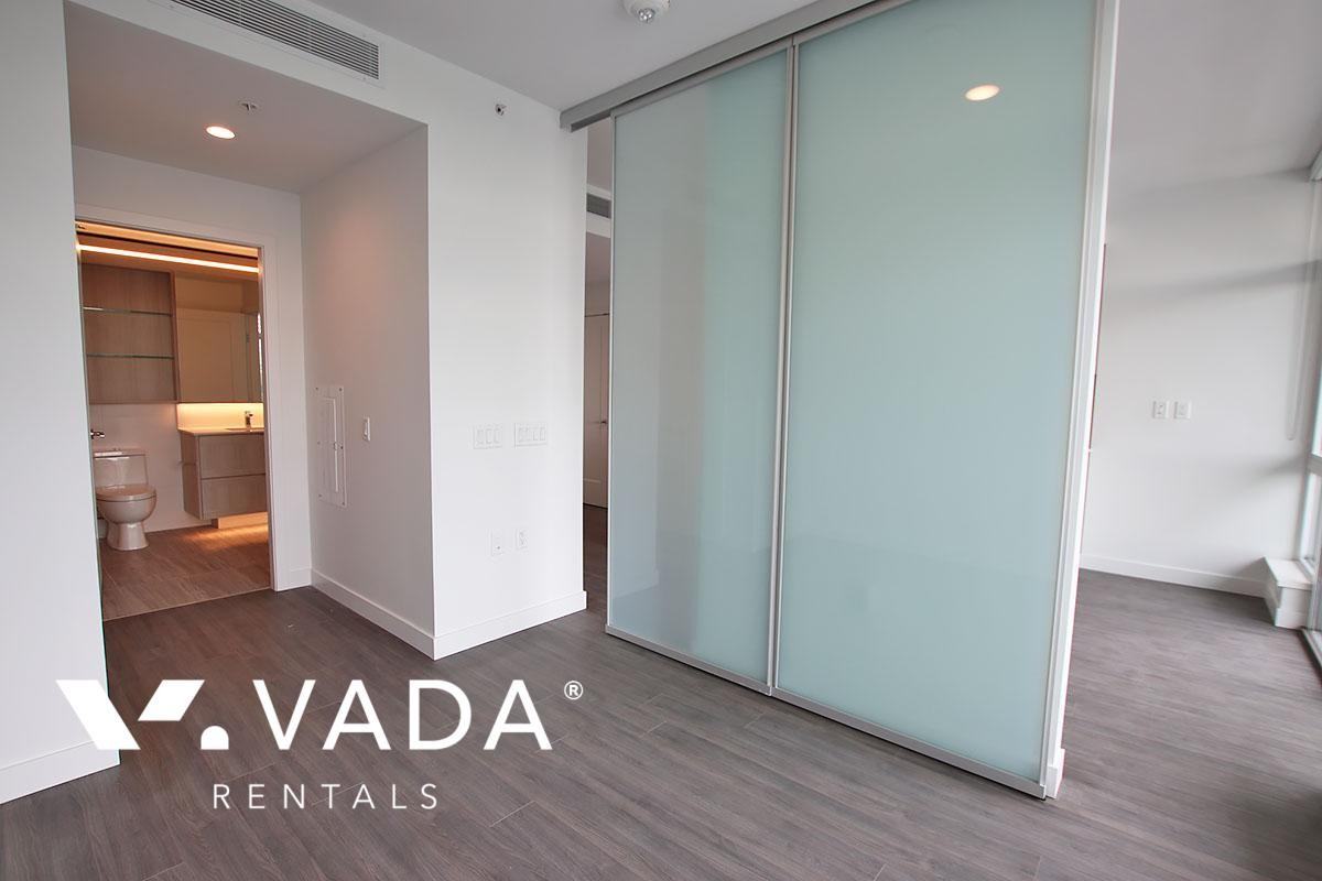 Lumina Starling 1 BR APT Rental 803 - Photo 7 of 10