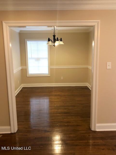 4825 Sheridan Dr - Photo 2 of 11