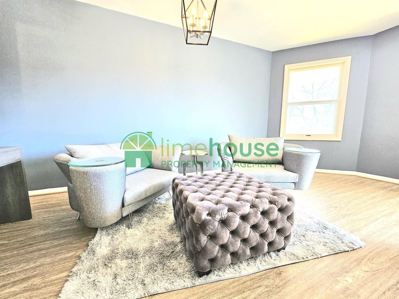 311 Norfolk Ave #1 - Photo 5 of 30