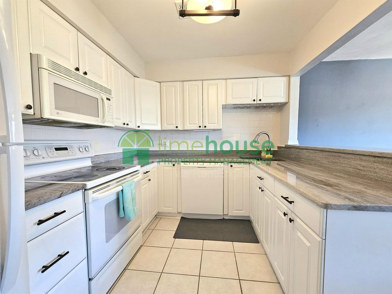 311 Norfolk Ave #1 - Photo 7 of 30
