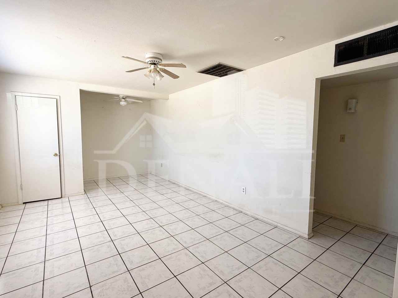 2232 E Burgess Ln - Photo 3 of 10