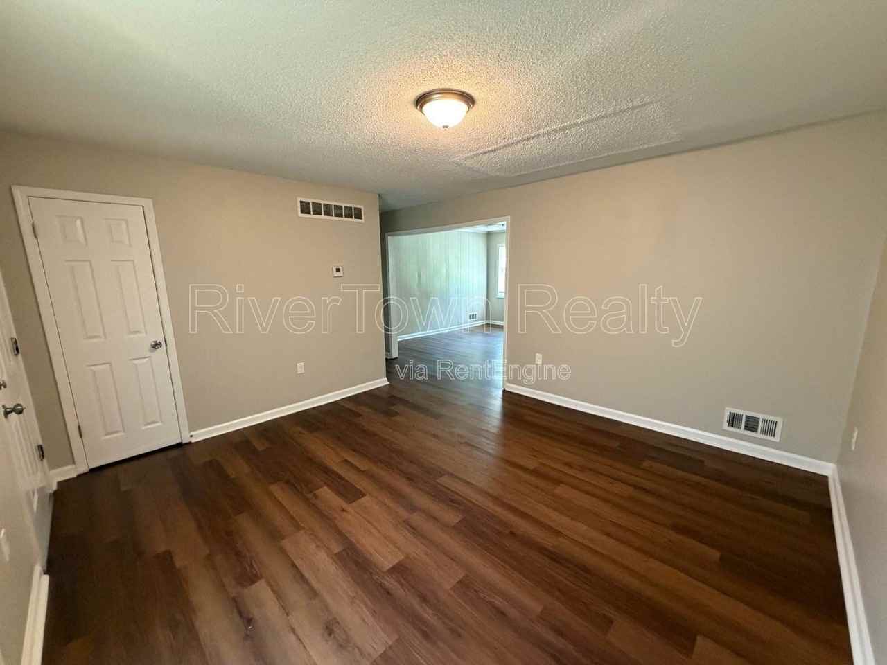 3311 Keystone Ave - Photo 7 of 16