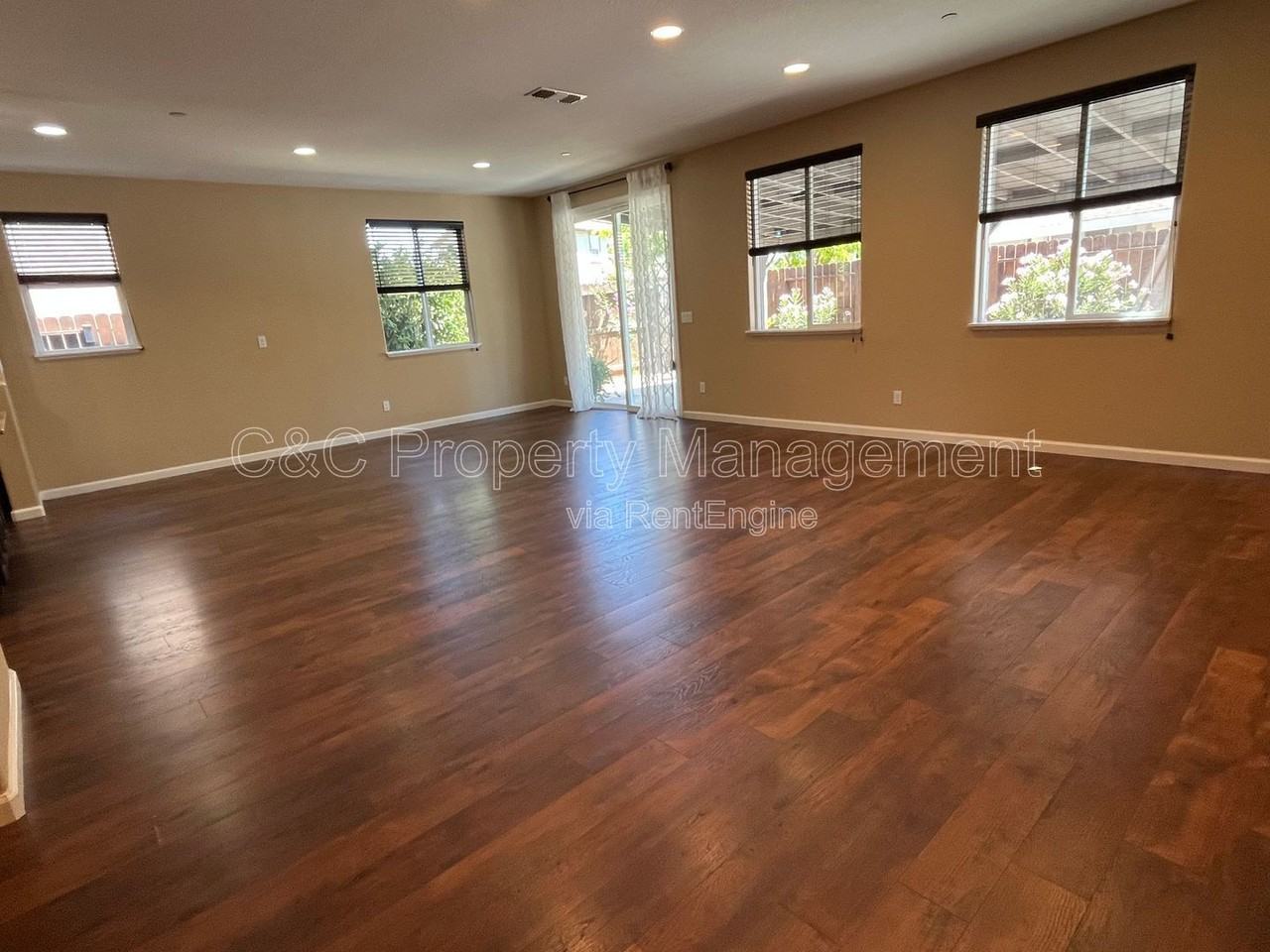 440 Red Lion Way - Photo 2 of 18
