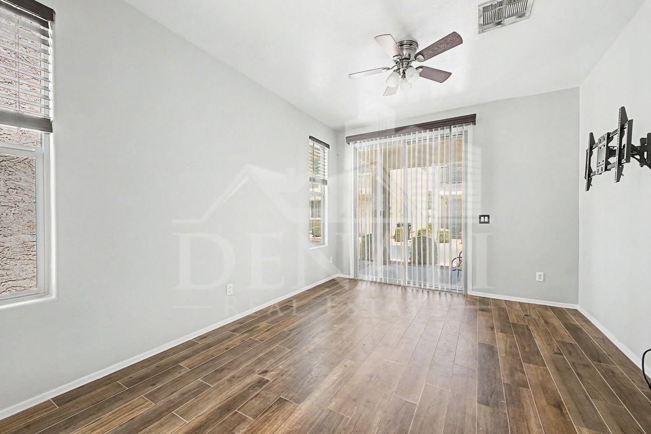 17737 W Woodrow Ln - Photo 4 of 22