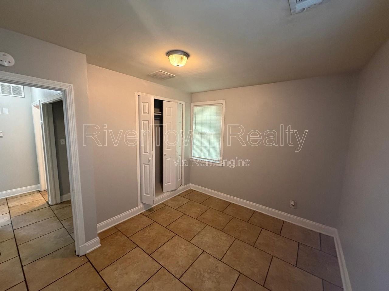 3633 N Lloyd Cir - Photo 7 of 11