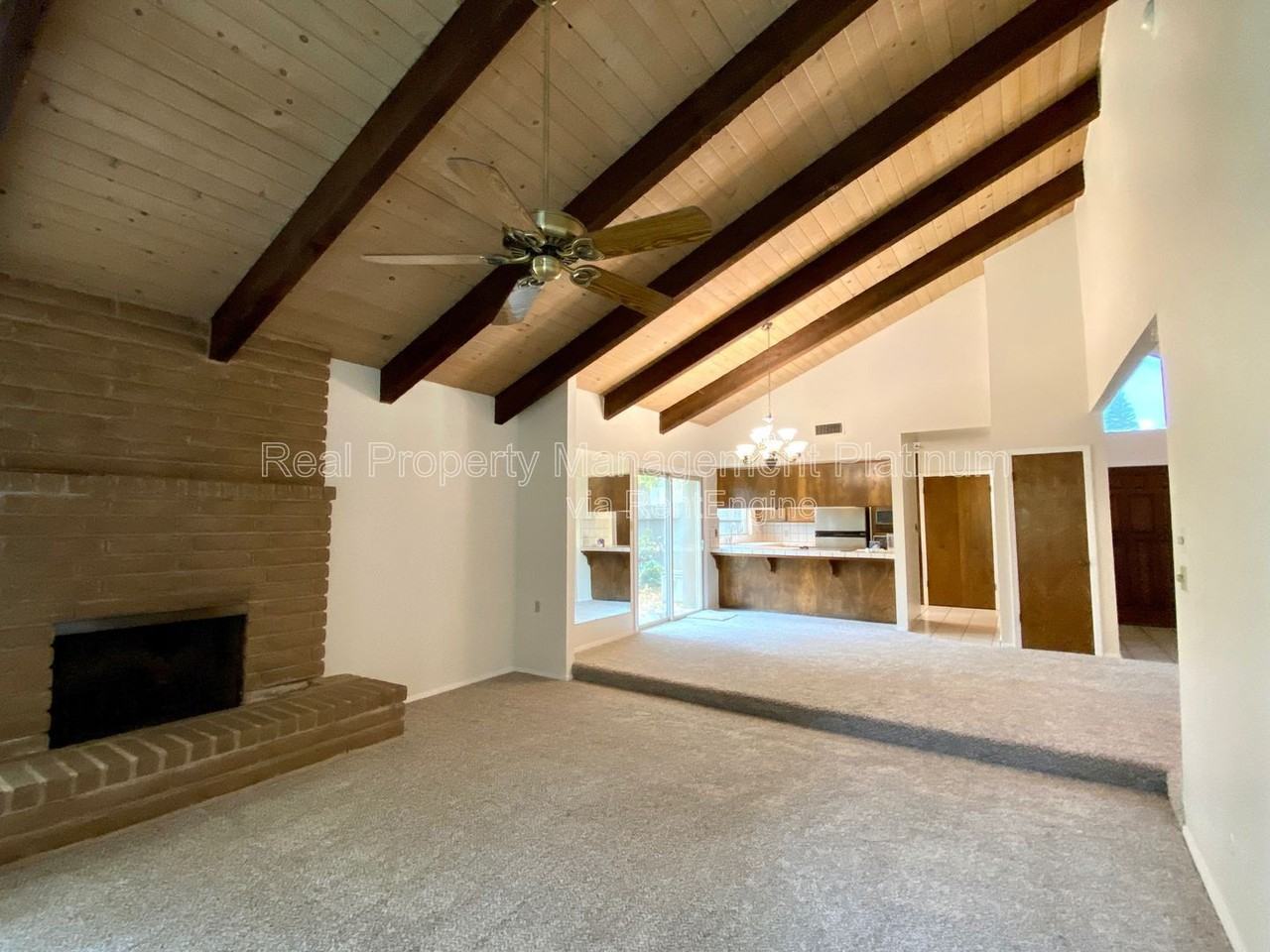 6141 N West Ave #102 - Photo 3 of 27