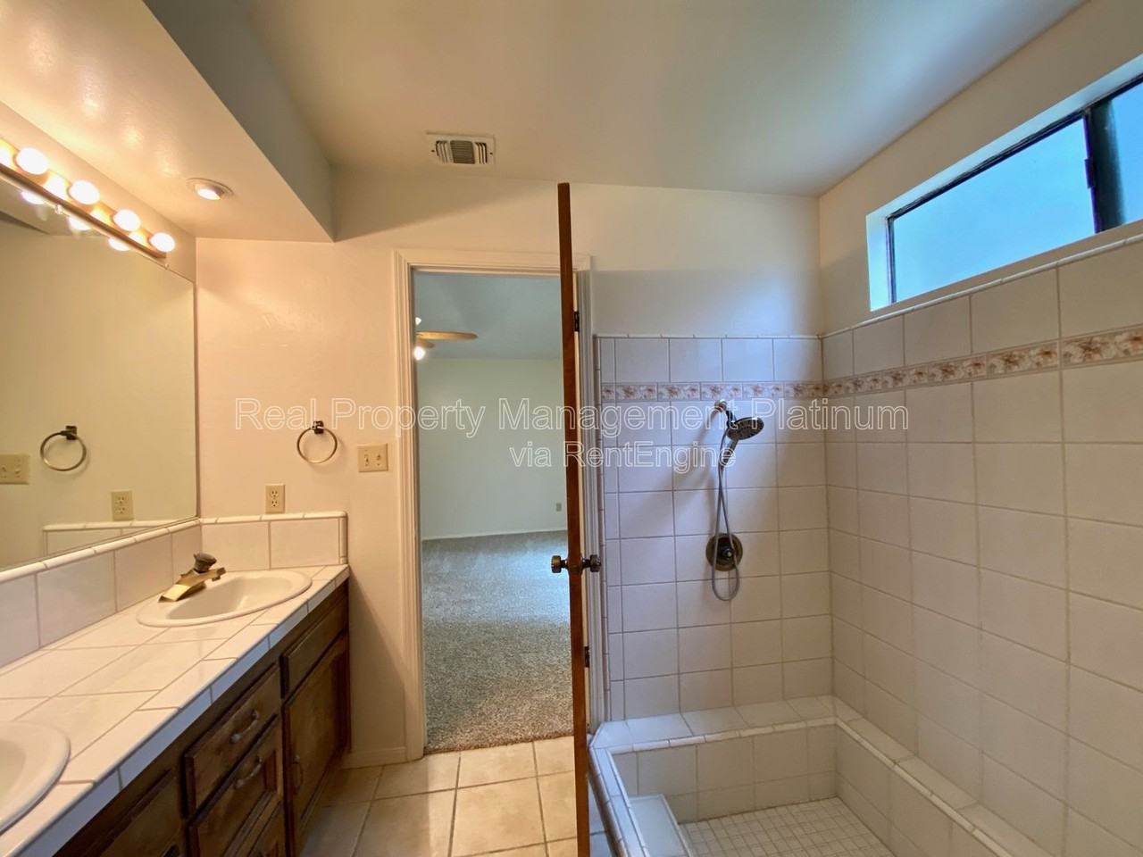 6141 N West Ave #102 - Photo 6 of 27