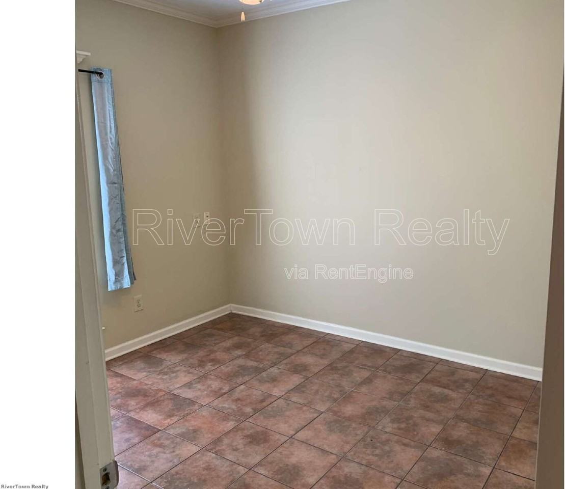 645 Gookin Pl #201 - Photo 7 of 12