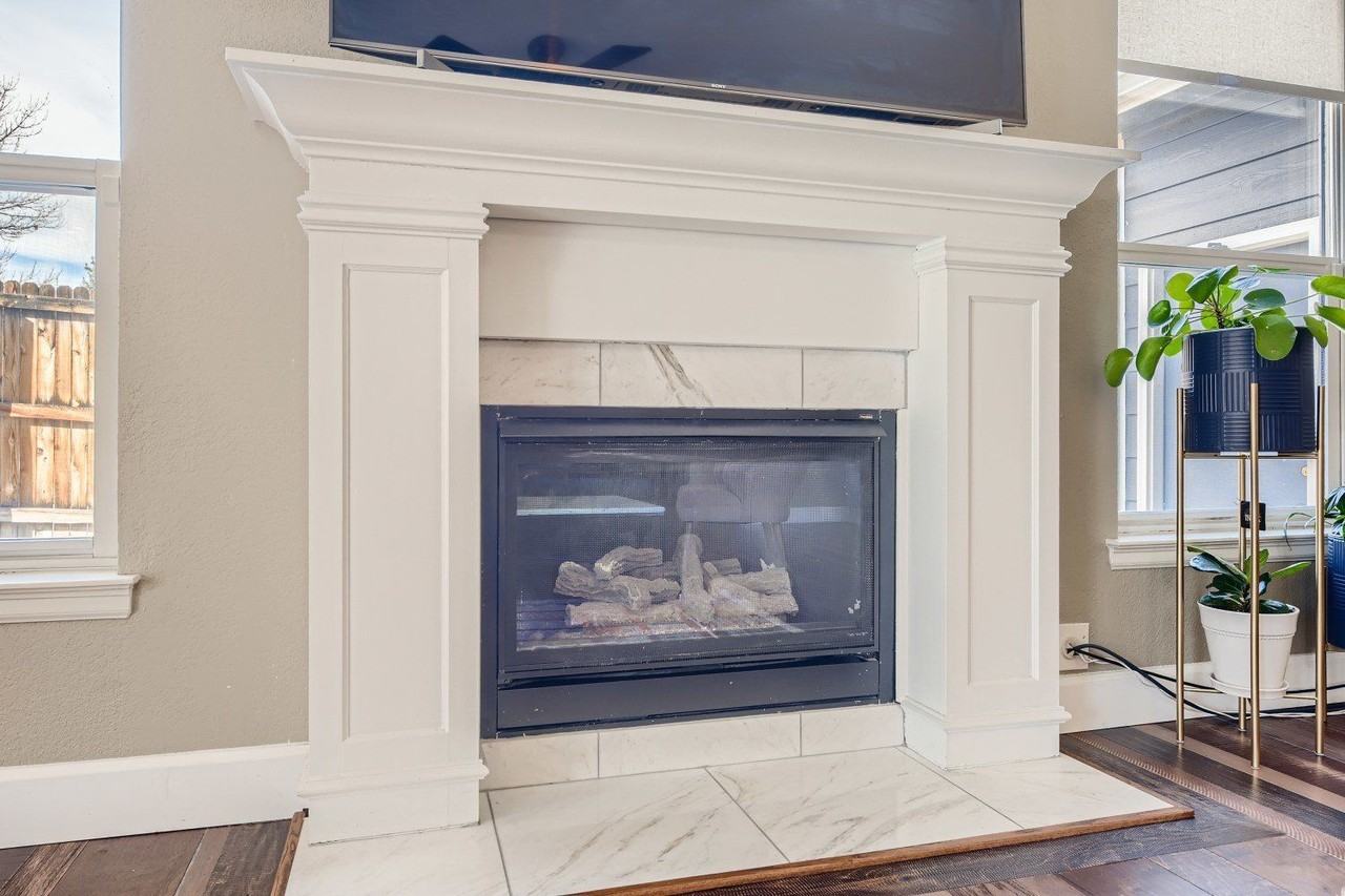 9805 Cypress Point Cir - Photo 6 of 40